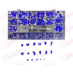 Decoración con cristales en diferentes tamaños AZUL y katana para uñas, en estuche rígido aprox de 12.5x 24.5cm con 20 divisione
