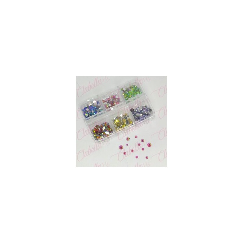 Decoración cristal de plástico en  diferentes tamaños para uñas aprox 300 piezas en pastillero – estuche de 7.5x5cm con 6 divisi