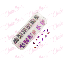 Decoración CRISTALES FIUSHA CON FIGURAS  para uñas, aprox 400 piezas en estuche de plástico de 13x5cm con 12 divisiones y tapa i