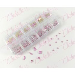 Decoración CRISTALES ROSA CRISTALIZADO CON FIGURAS para uñas, aprox 400 piezas en pastillero – estuche de plástico de 13x5cm con