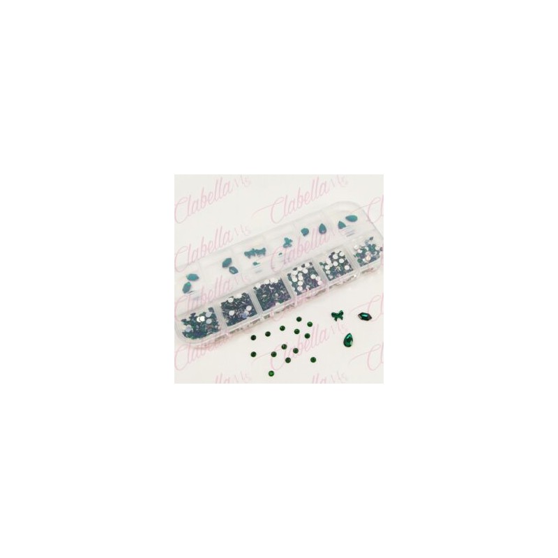 Decoración CRISTALES VERDE CON FIGURAS para uñas, aprox 400 piezas en pastillero – estuche de plástico de 13x5cm con 12 division